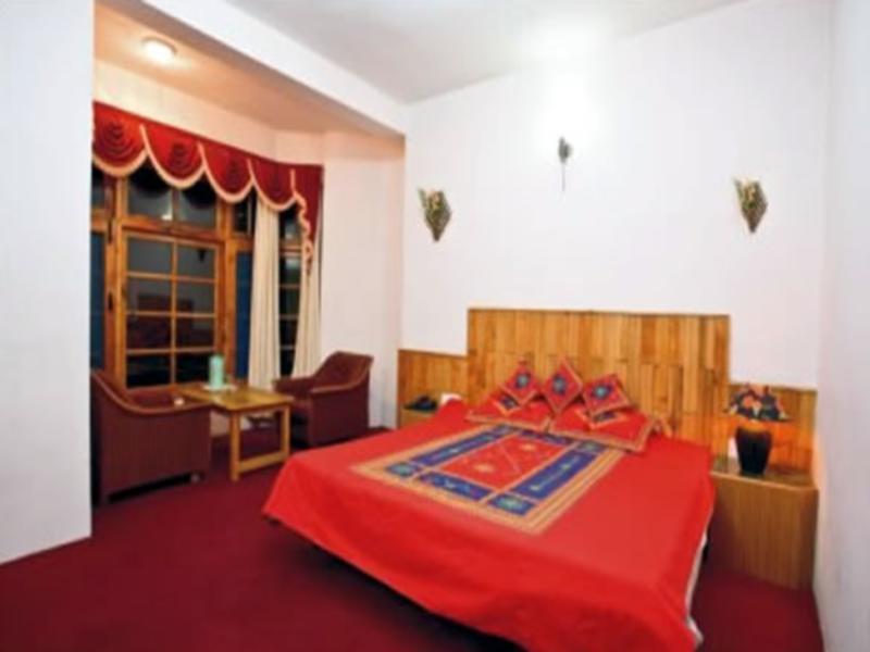 Hotel Satkar Residency Manāli Exteriör bild