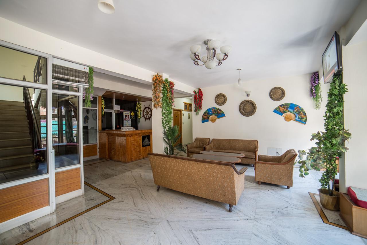 Hotel Satkar Residency Manāli Exteriör bild
