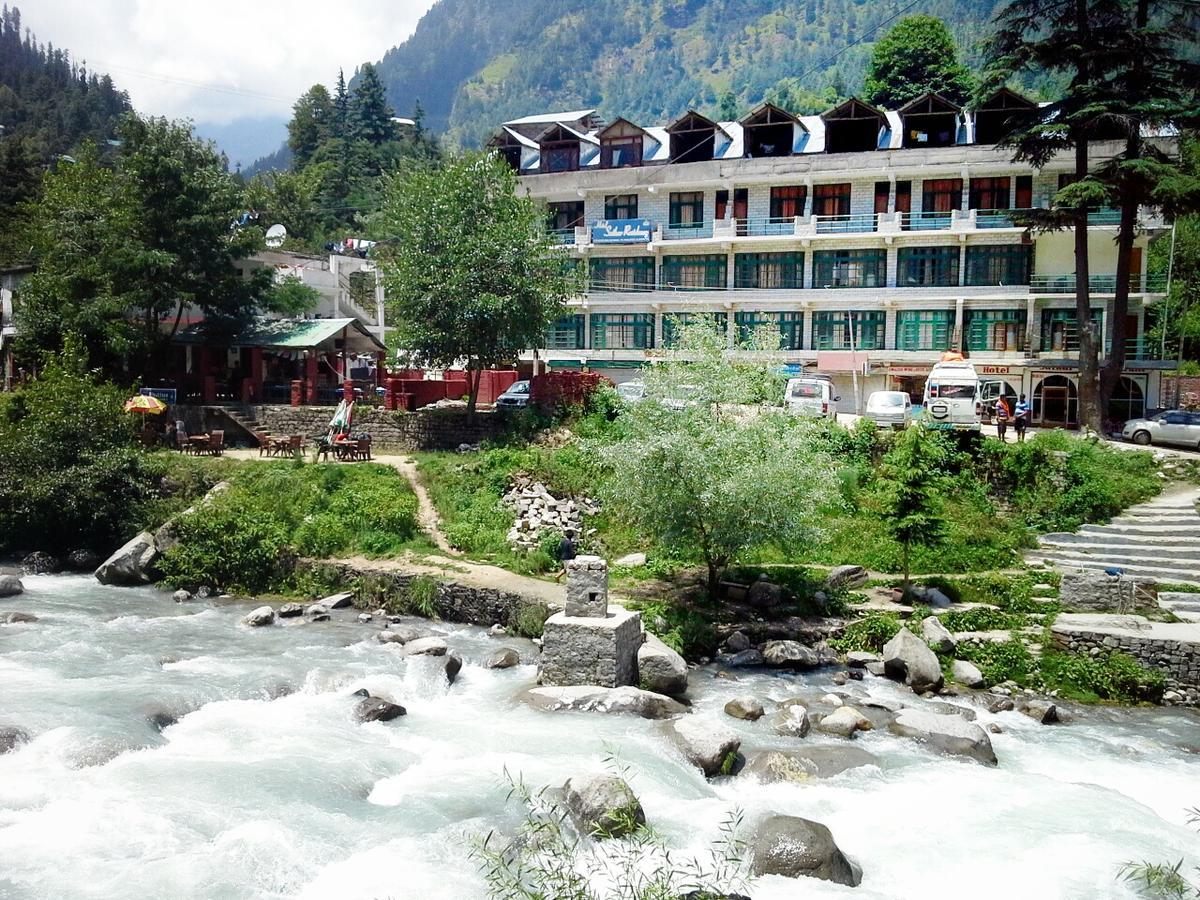 Hotel Satkar Residency Manāli Exteriör bild